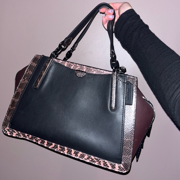 Coach Handbag - Picture 3 of 6